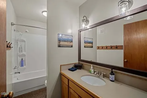 57089 Wild Lily Lane Sunriver OR 97707