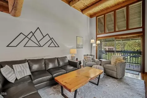 57089 Wild Lily Lane Sunriver OR 97707