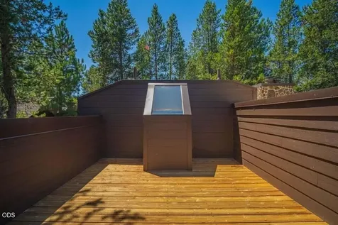 57089 Wild Lily Lane Sunriver OR 97707