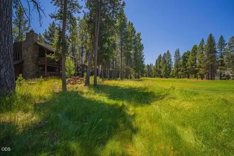 57089 Wild Lily Lane Sunriver OR 97707
