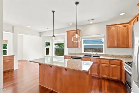88 Pineridge Lane Eagle Point OR 97524