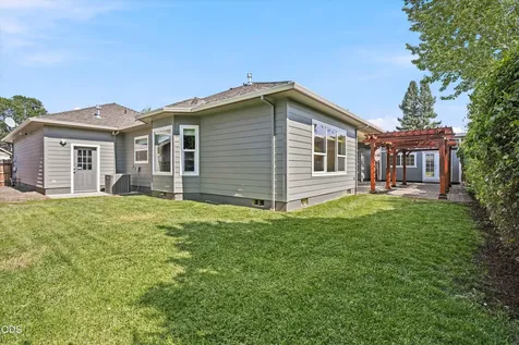 88 Pineridge Lane Eagle Point OR 97524