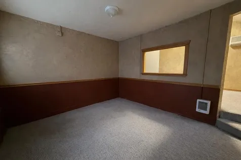 1427 SW Highland Avenue Redmond OR 97756