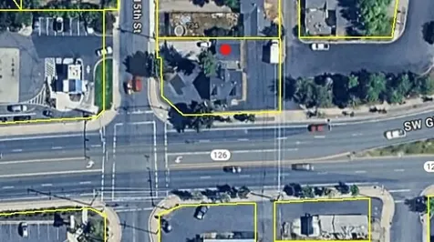 1427 SW Highland Avenue Redmond OR 97756