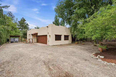 2298 Camp Baker Road Medford OR 97501