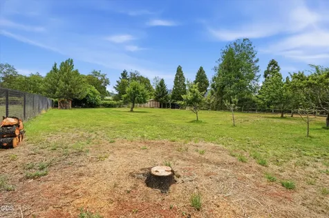 2298 Camp Baker Road Medford OR 97501