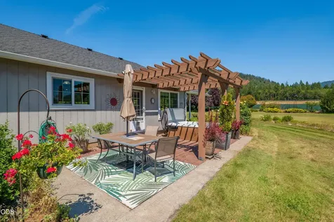 3959 Jumpoff Joe Creek Road Grants Pass OR 97526