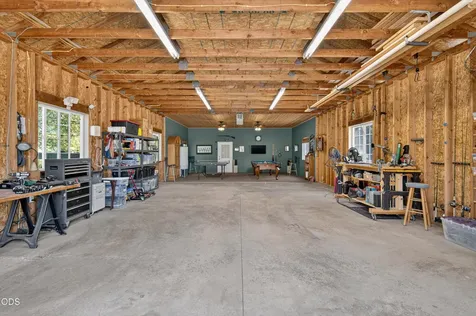 3959 Jumpoff Joe Creek Road Grants Pass OR 97526