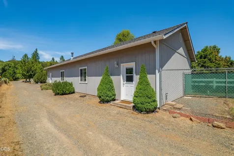 3959 Jumpoff Joe Creek Road Grants Pass OR 97526