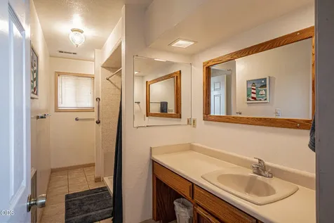 6181 Thistle Lane Central Point OR 97502