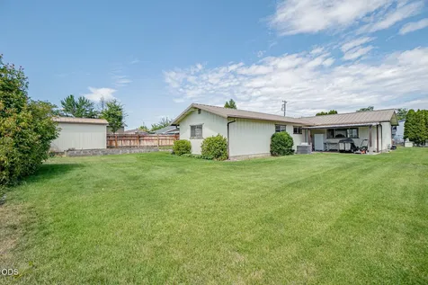 6181 Thistle Lane Central Point OR 97502