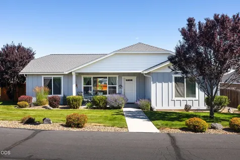 541 SW Sunrise Circle Metolius OR 97741