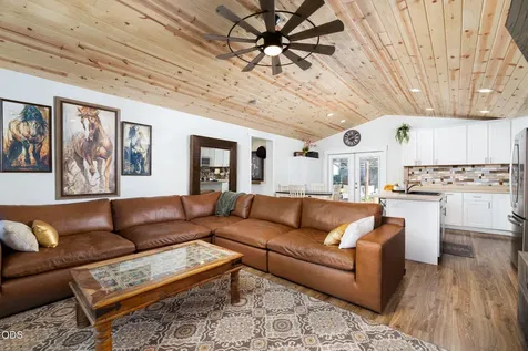 541 SW Sunrise Circle Metolius OR 97741