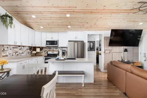 541 SW Sunrise Circle Metolius OR 97741