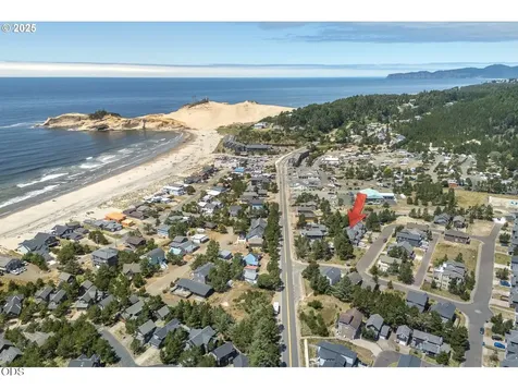 6415 Dory Pointe Loop Pacific City OR 97135