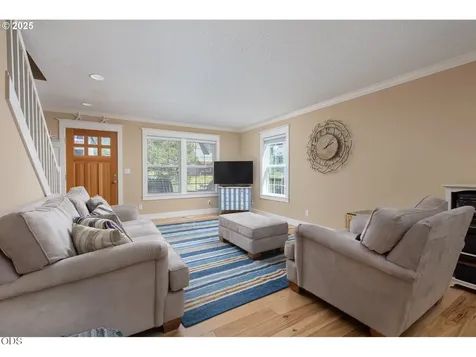 6415 Dory Pointe Loop Pacific City OR 97135