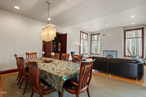 928 W Woodside Street Grants Pass OR 97527