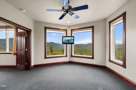 928 W Woodside Street Grants Pass OR 97527