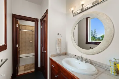 928 W Woodside Street Grants Pass OR 97527