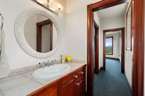 928 W Woodside Street Grants Pass OR 97527