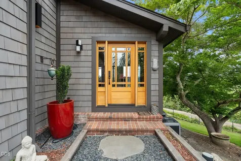 928 W Woodside Street Grants Pass OR 97527