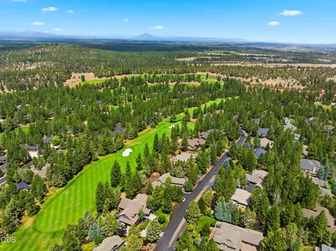 3465 NW Conrad Drive Bend OR 97703