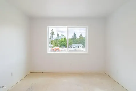 2716 Denton Trail Grants Pass OR 97527