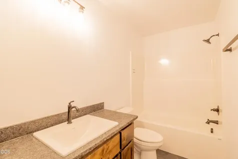 2716 Denton Trail Grants Pass OR 97527