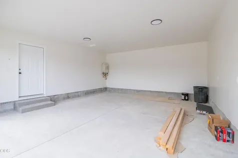 2716 Denton Trail Grants Pass OR 97527