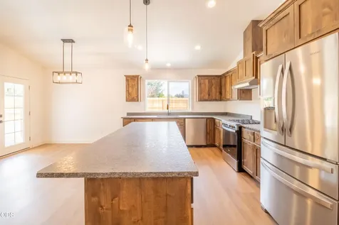 2716 Denton Trail Grants Pass OR 97527