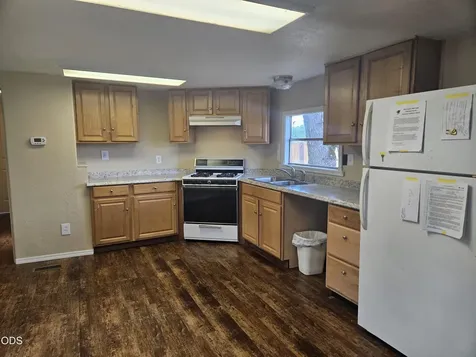 380 W Gregory Road Central Point OR 97502