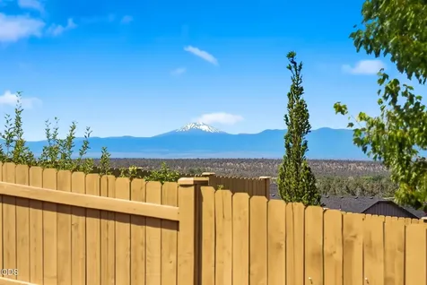 4466 SW Umatilla Avenue Redmond OR 97756