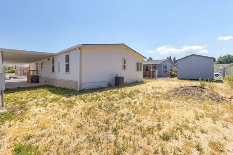 4729 S Pacific Highway Phoenix OR 97535