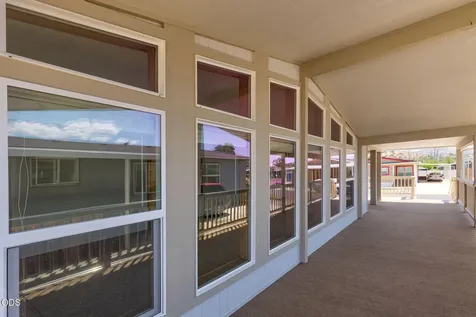 4729 S Pacific Highway Phoenix OR 97535