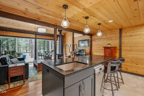 17631 Cluster Cabin Lane Sunriver OR 97707