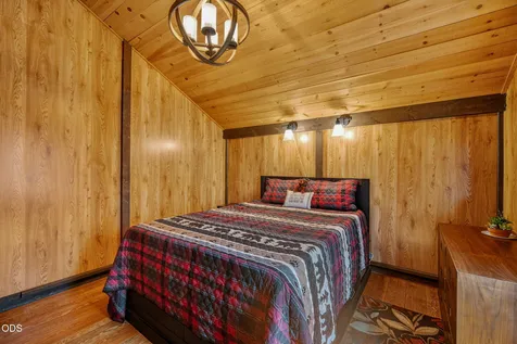 17631 Cluster Cabin Lane Sunriver OR 97707