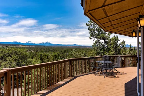 5365 NW Zamia Avenue Redmond OR 97756
