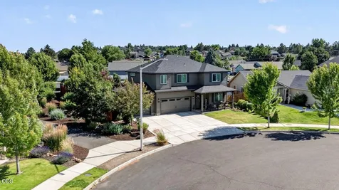 3520 SW Pumice Stone Avenue Redmond OR 97756