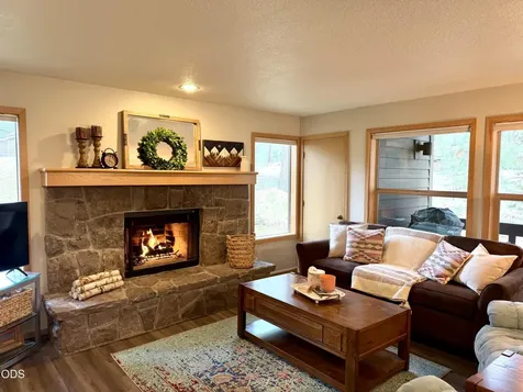 57340 Beaver Ridge Loop Sunriver OR 97707