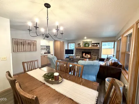 57340 Beaver Ridge Loop Sunriver OR 97707