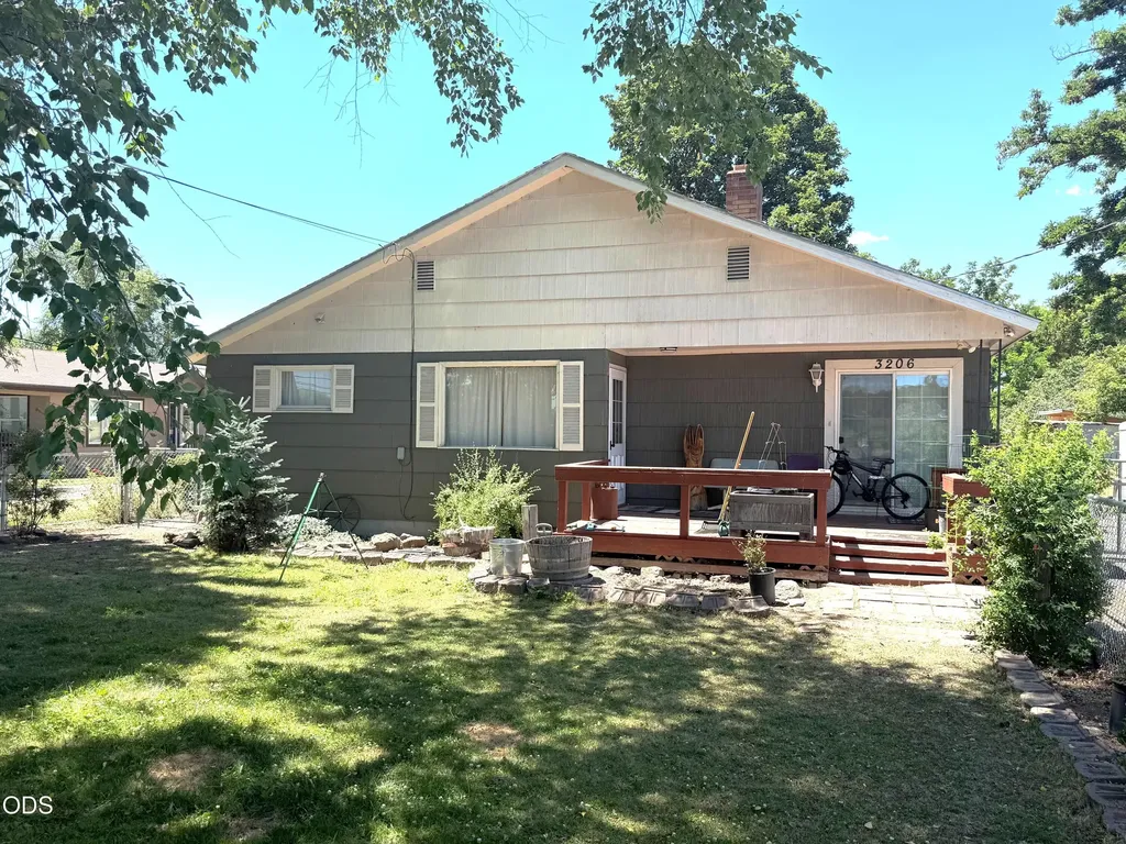 3206 Summers Lane Klamath Falls OR 97603