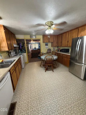 3206 Summers Lane Klamath Falls OR 97603