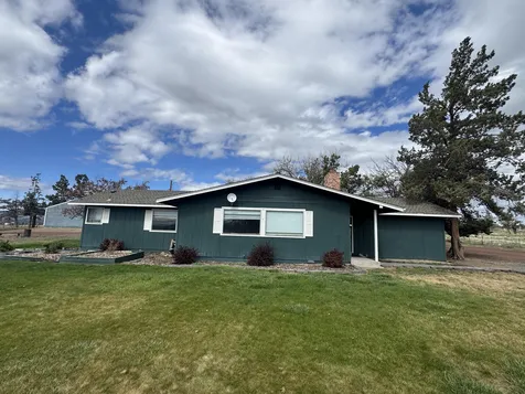 1299 NW Mcdaniel Road Powell Butte OR 97753