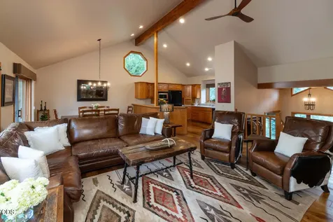 58062 Verdin Lane Sunriver OR 97707