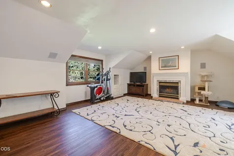 60287 Tall Pine Avenue Bend OR 97702