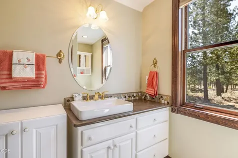 60287 Tall Pine Avenue Bend OR 97702