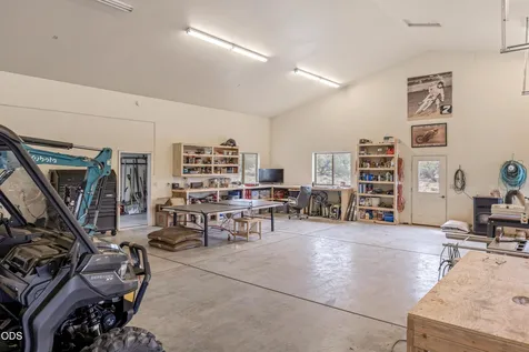 18810 SW Sisters Place Powell Butte OR 97753