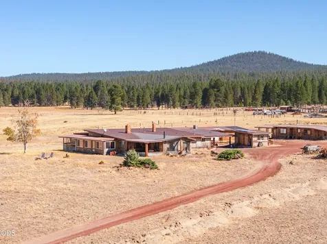 300 Road 49 Silverlake Highway Chiloquin OR 97624