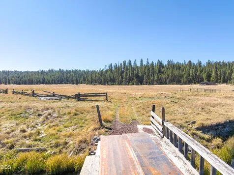 300 Road 49 Silverlake Highway Chiloquin OR 97624