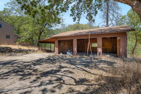 2350 Galls Creek Road Gold Hill OR 97525